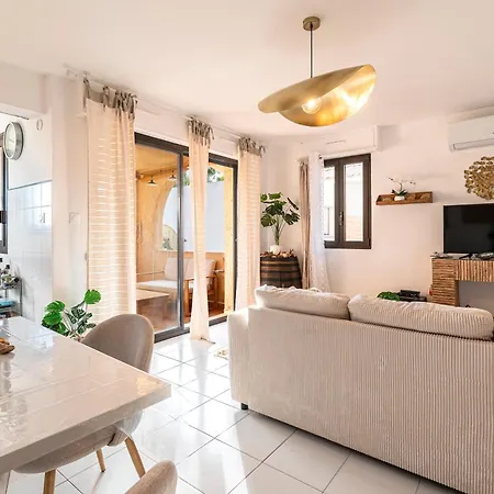 Pause A - Climatise Vue Montagnes * Monticello